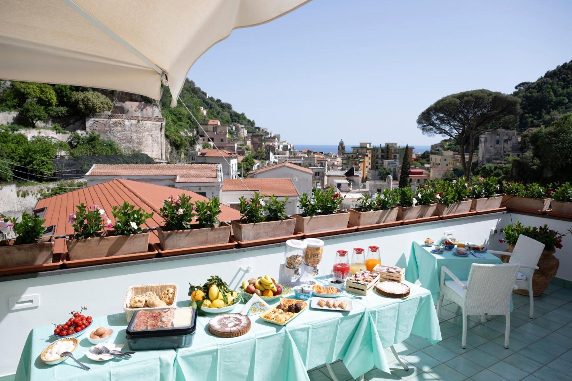 Valle D'Amalfi Suites Bagian luar foto