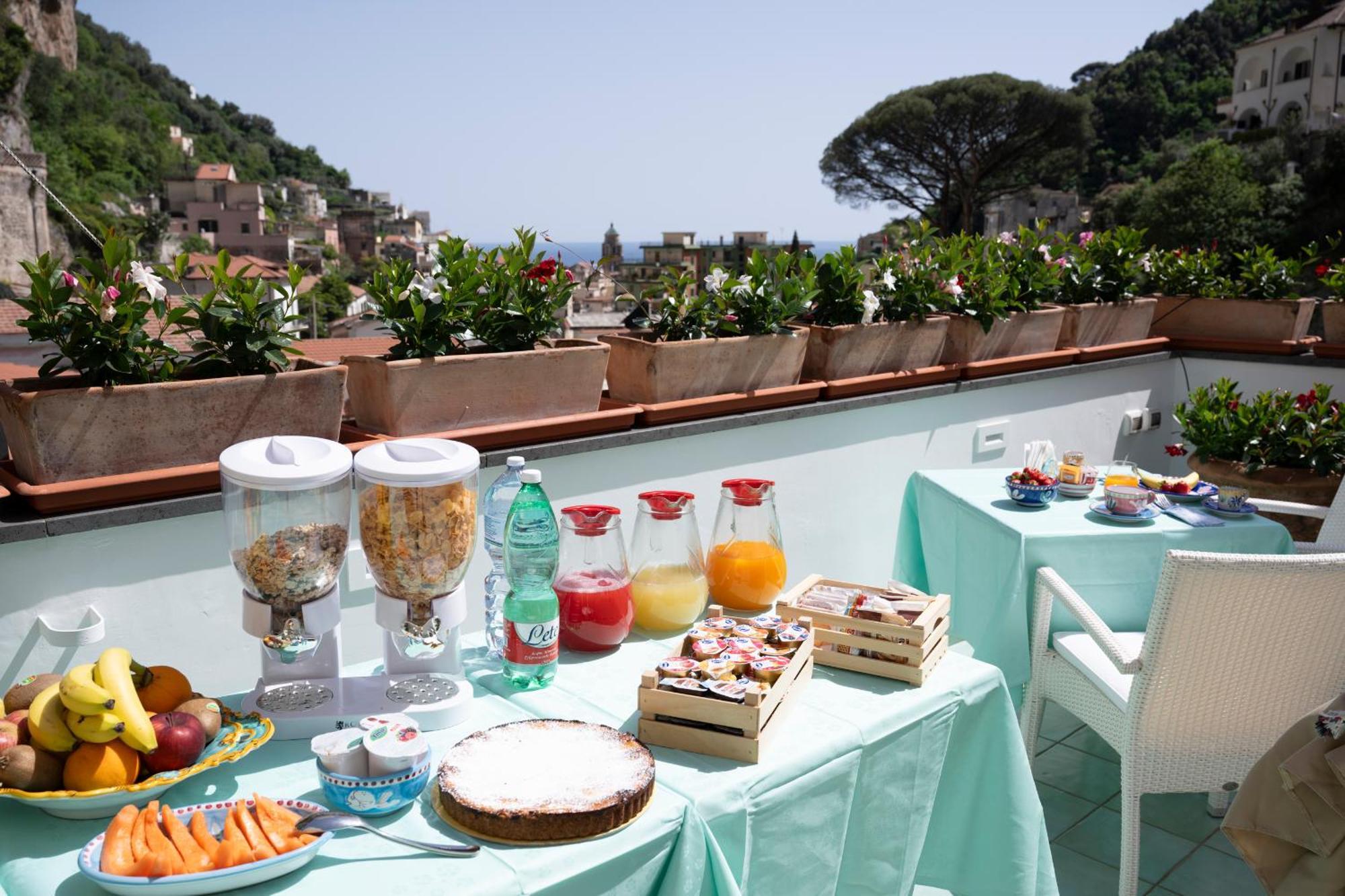 Valle D'Amalfi Suites Bagian luar foto