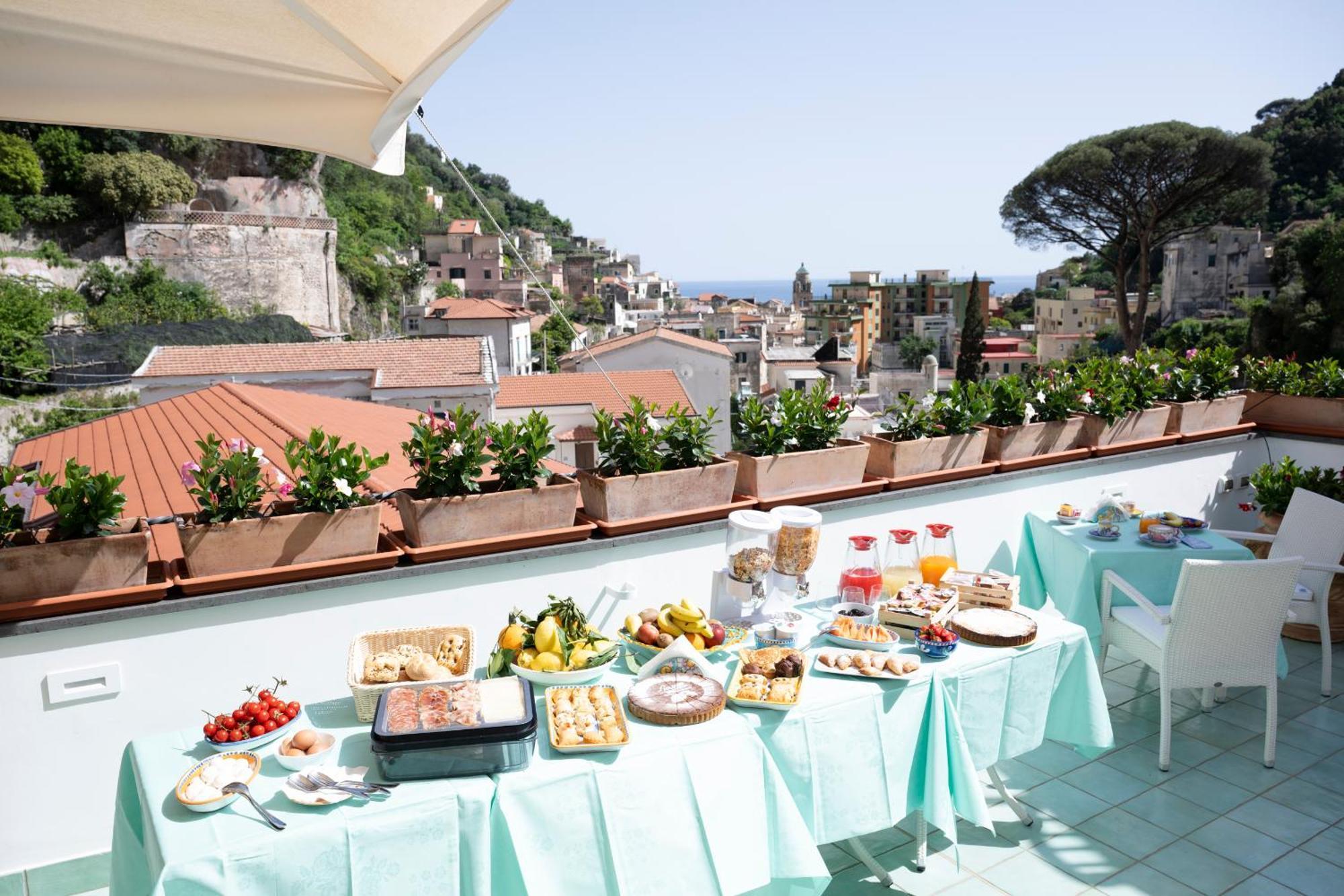 Valle D'Amalfi Suites Bagian luar foto