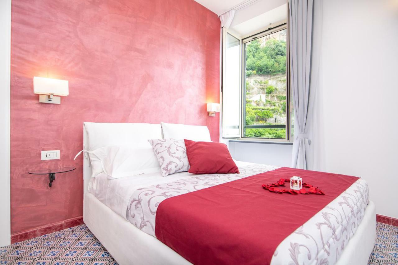 Valle D'Amalfi Suites Bagian luar foto
